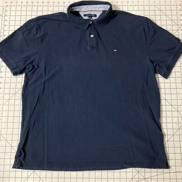 (2) Tommy Hilfiger Men’s XXL Navy Polo Shirts - Picture 1 of 11